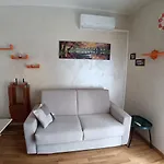 Holidays Apartment *